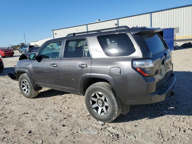 Photo 2 from auction – 2019 TOYOTA 4RUNNER SR with VIN JTEBU5JR4K5621380