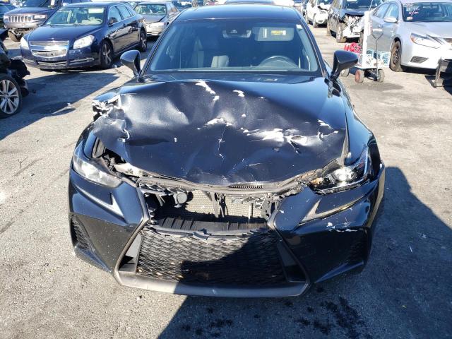 Photo 5 from auction – 2019 LEXUS IS 300 with VIN JTHC81D28K5037163