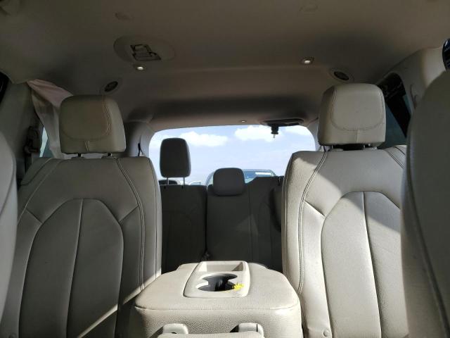 Photo 10 from auction – 2017 CHRYSLER PACIFICA T with VIN 2C4RC1BG5HR503359