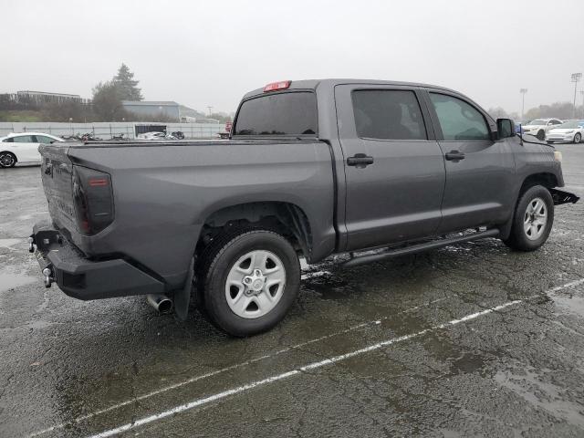 Photo 3 from auction – 2018 TOYOTA TUNDRA CRE with VIN 5TFEY5F10JX238564