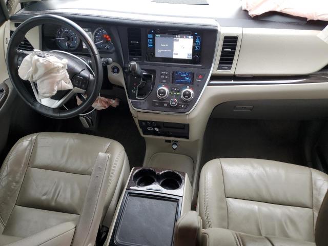 Photo 8 from auction – 2017 TOYOTA SIENNA XLE with VIN 5TDDZ3DC7HS177716