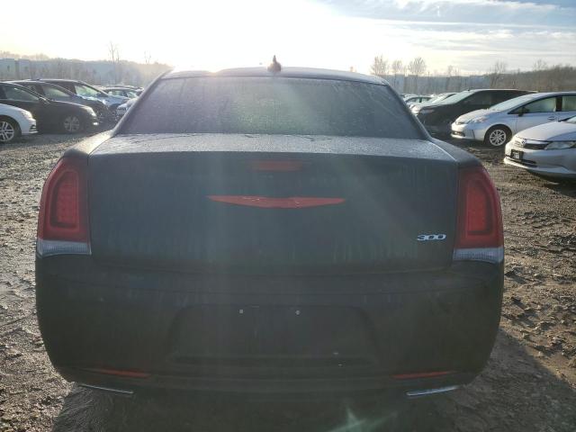 Photo 6 from auction – 2019 CHRYSLER 300 TOURIN with VIN 2C3CCAAG3KH582457