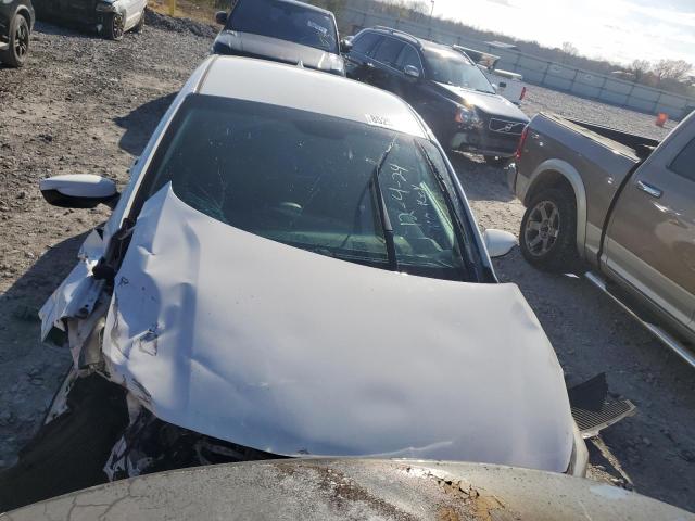 Photo 5 from auction – 2017 KIA FORTE LX with VIN 3KPFK4A7XHE075833