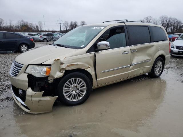 CHRYSLER TOWN & COU 2012 with VIN 2C4RC1GG5CR117381 - Photo from auction