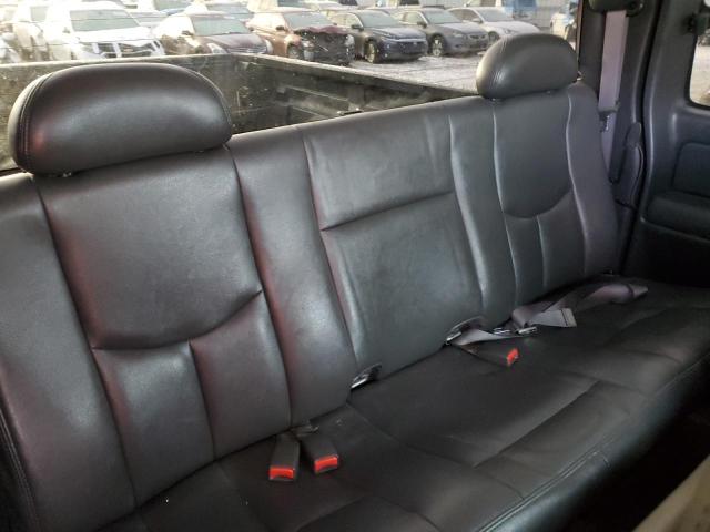 Photo 10 from auction – 2003 CHEVROLET SILVERADO with VIN 1GCEK19T03E354157