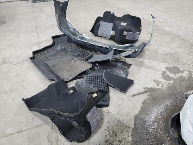 Photo 12 from auction – 2022 TOYOTA CAMRY LE with VIN 4T1C31AK2NU583029