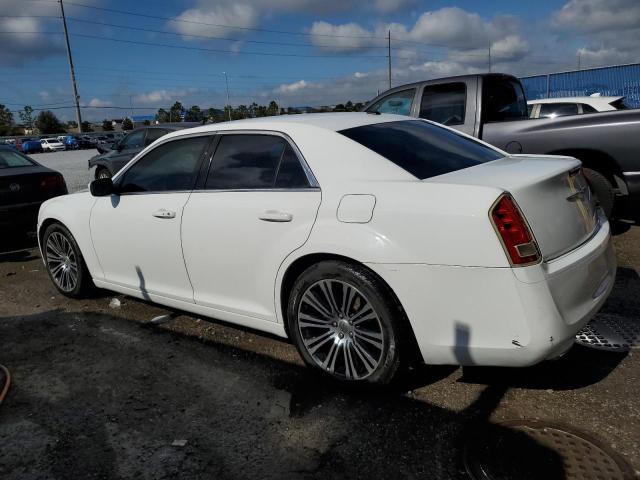 Photo 2 from auction – 2013 CHRYSLER 300 S with VIN 2C3CCABG7DH551147