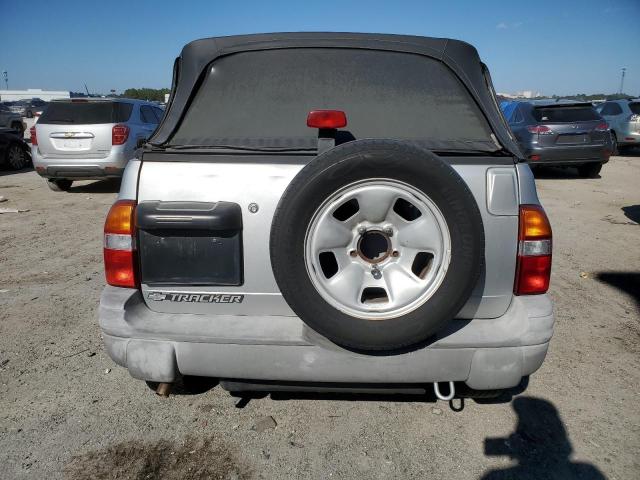 Photo 6 from auction – 2002 CHEVROLET TRACKER with VIN 2CNBE18C226913895