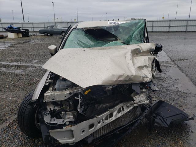 Photo 5 from auction – 2017 FORD FOCUS SE with VIN 1FADP3F26HL304621