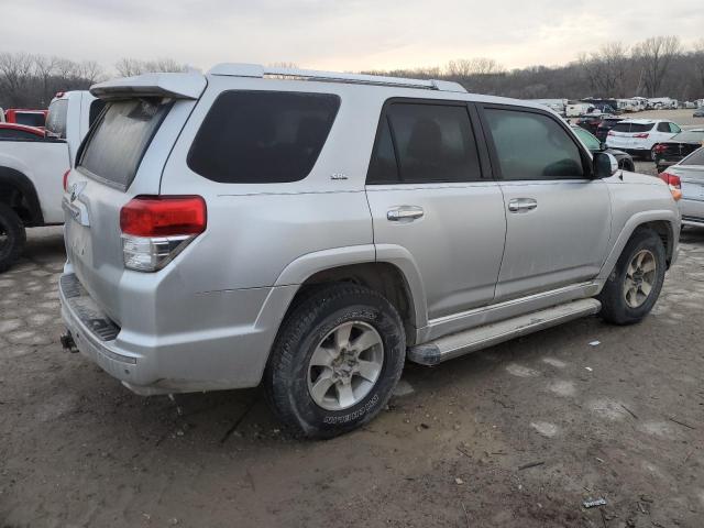 Photo 3 from auction – 2011 TOYOTA 4RUNNER SR with VIN JTEZU5JRXB5021638