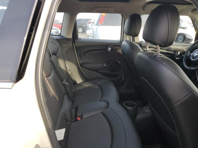 Photo 10 from auction – 2016 MINI COOPER with VIN WMWXU1C55G2D09428