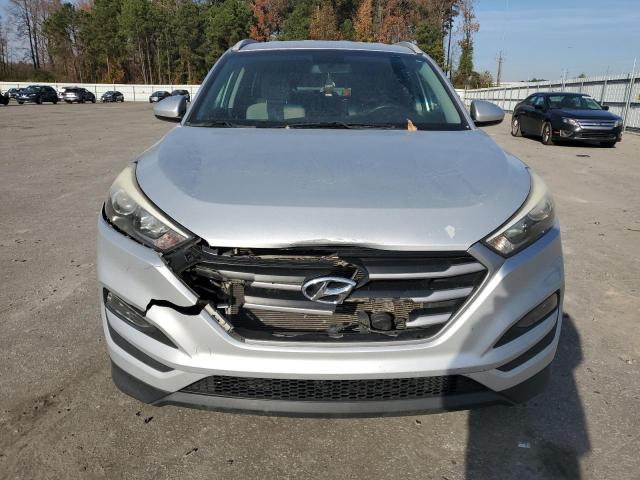 Photo 5 from auction – 2018 HYUNDAI TUCSON SEL with VIN KM8J33A40JU609366