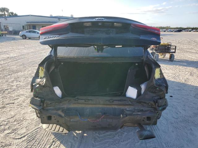 Photo 6 from auction – 2017 KIA FORTE LX with VIN 3KPFL4A76HE090830