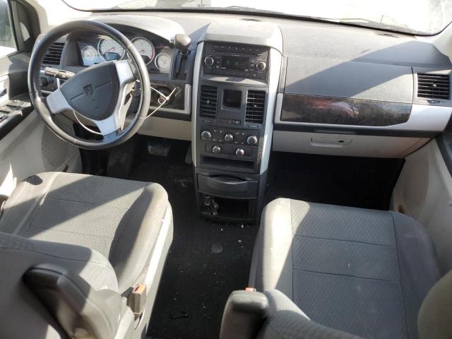 Photo 8 from auction – 2010 DODGE GRAND CARA with VIN 2D4RN5D13AR458800
