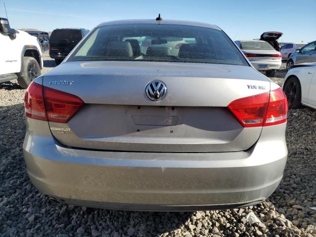 Photo 6 from auction – 2014 VOLKSWAGEN PASSAT SE with VIN 1VWBN7A32EC020328