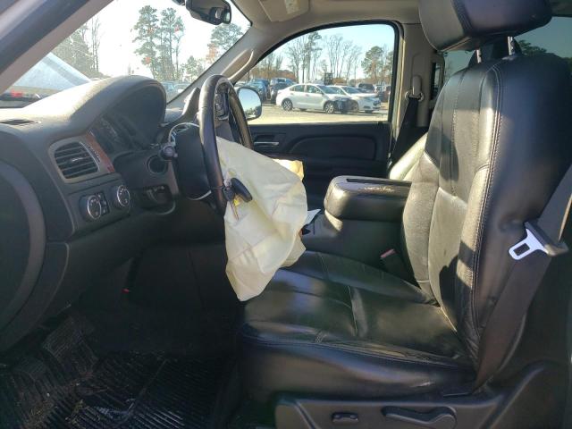 Photo 7 from auction – 2007 CHEVROLET SUBURBAN K with VIN 3GNFK16347G107755
