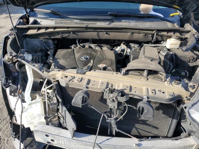 Photo 12 from auction – 2018 TOYOTA HIGHLANDER with VIN 5TDJZRFH1JS499675