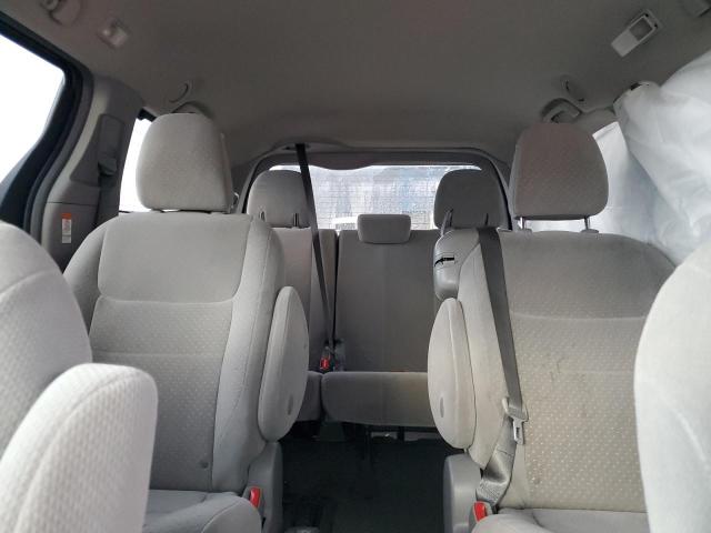 Photo 10 from auction – 2018 TOYOTA SIENNA LE with VIN 5TDKZ3DC1JS941475