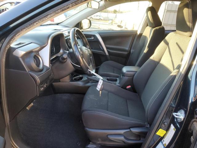 Photo 7 from auction – 2017 TOYOTA RAV4 XLE with VIN JTMRFREVXHJ704145