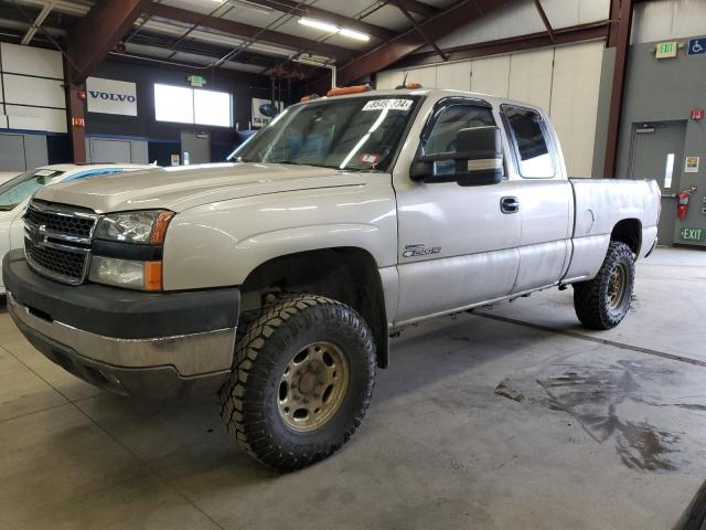 CHEVROLET SILVERADO 2004 con VIN 1GCHK29254E293366 - Foto de la subasta