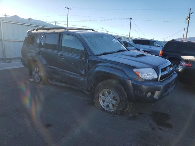 Снимка 4 от търг – 2007 TOYOTA 4RUNNER SR с VIN JTEZU14R770096967