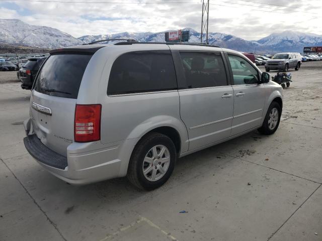 Photo 3 from auction – 2010 CHRYSLER TOWN & COU with VIN 2A4RR5D17AR214062