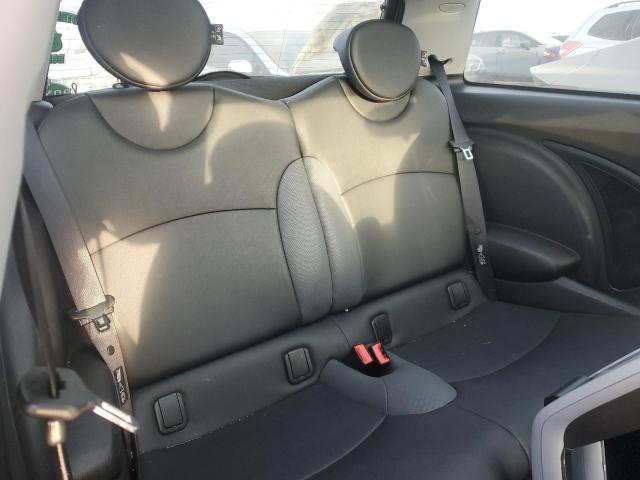 Photo 10 from auction – 2009 MINI COOPER S with VIN WMWMF73589TW86250