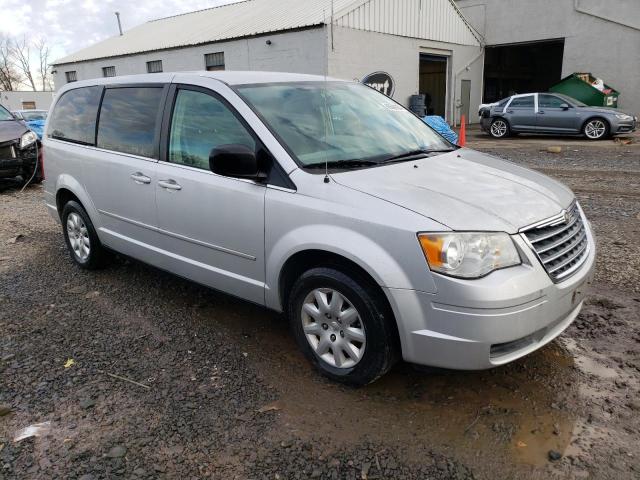 Photo 4 from auction – 2009 CHRYSLER TOWN & COU with VIN 2A8HR44EX9R637642