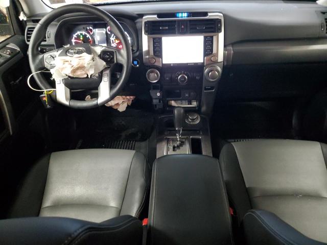 Photo 8 from auction – 2020 TOYOTA 4RUNNER SR with VIN JTEBU5JR7L5764034