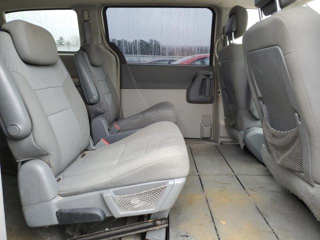 Photo 11 from auction – 2010 CHRYSLER TOWN & COU with VIN 2A4RR5D14AR267169