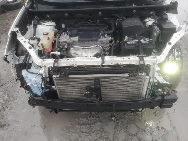 Photo 12 from auction – 2015 TOYOTA RAV4 LE with VIN JTMBFREV0FD119975