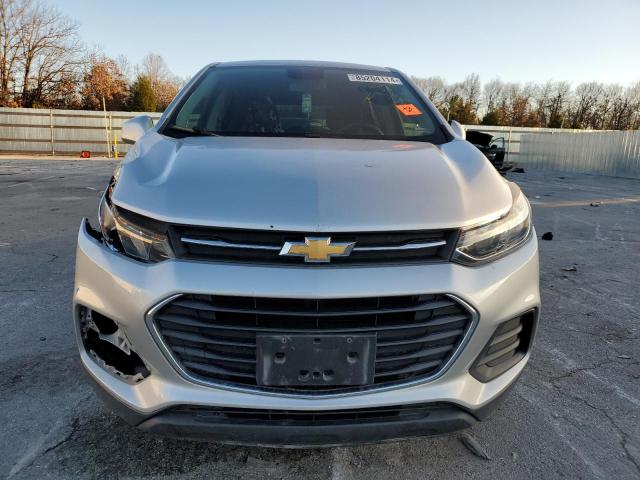 Photo 5 from auction – 2017 CHEVROLET TRAX LS with VIN 3GNCJNSB7HL132815