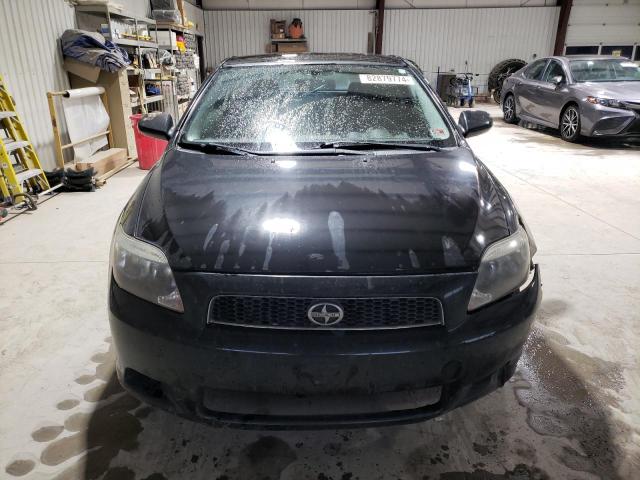 Photo 5 from auction – 2005 TOYOTA SCION TC with VIN JTKDE177950006794