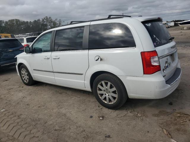 Photo 2 from auction – 2016 CHRYSLER TOWN & COU with VIN 2C4RC1BGXGR287197