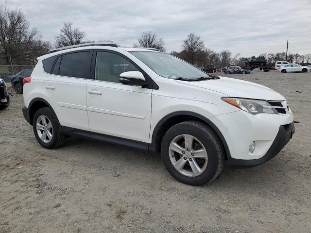 Photo 4 from auction – 2014 TOYOTA RAV4 XLE with VIN JTMRFREV3EJ008724