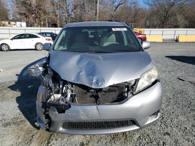 Photo 5 from auction – 2012 TOYOTA SIENNA LE with VIN 5TDKK3DC7CS216387