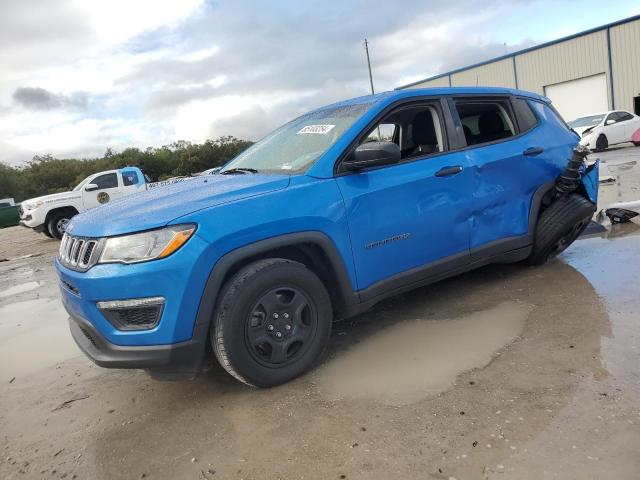 JEEP COMPASS SP 2017 with VIN 3C4NJCAB2HT690739 - Photo from auction