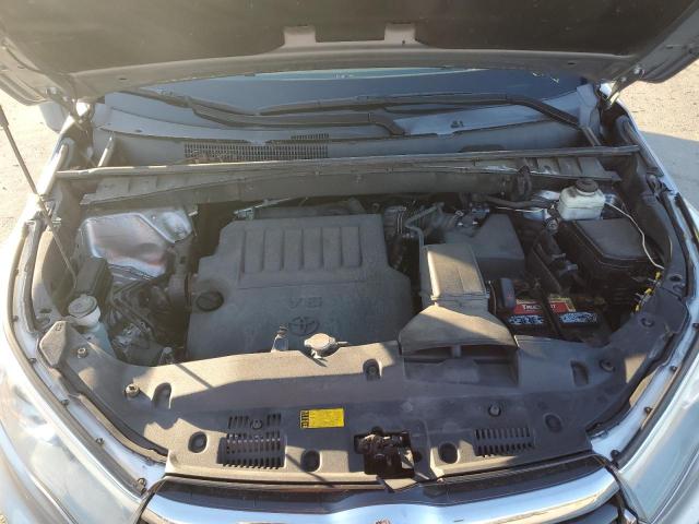 Photo 12 from auction – 2016 TOYOTA HIGHLANDER with VIN 5TDJKRFH8GS500933