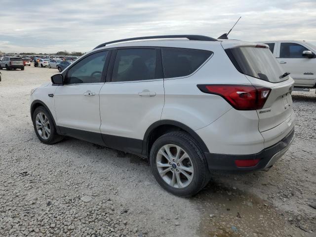 Photo 2 from auction – 2019 FORD ESCAPE SEL with VIN 1FMCU0HD9KUB57039