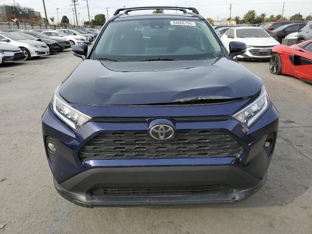 Photo 5 from auction – 2019 TOYOTA RAV4 XLE with VIN 2T3W1RFVXKW031205