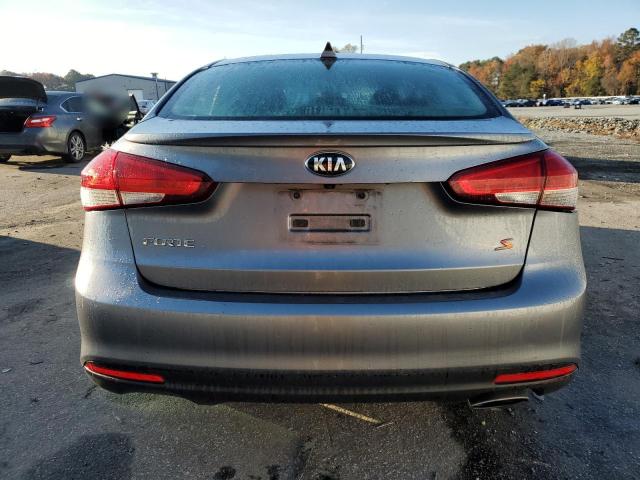 Photo 6 from auction – 2018 KIA FORTE LX with VIN 3KPFL4A78JE268520