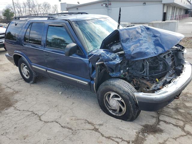Photo 4 from auction – 2001 CHEVROLET BLAZER with VIN 1GNDT13W11K190547
