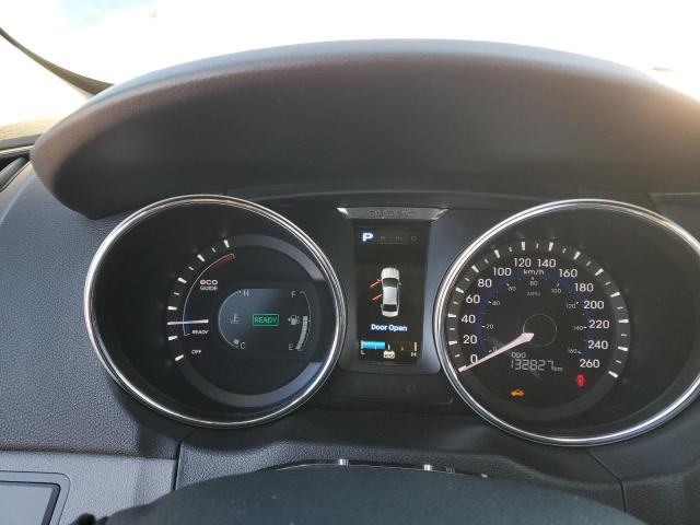 Photo 9 from auction – 2013 HYUNDAI SONATA HYB with VIN KMHEC4A41DA074254