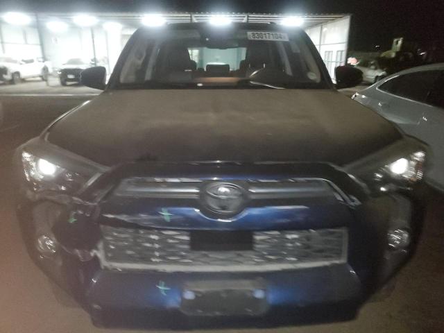 Photo 5 from auction – 2020 TOYOTA 4RUNNER SR with VIN JTEBU5JR5L5753579