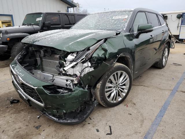 TOYOTA HIGHLANDER 2023 with VIN 5TDEBRCH8PS582801 - Photo from auction