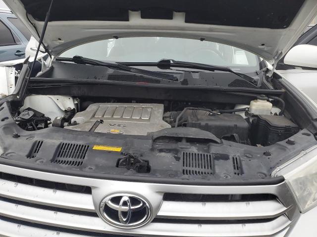 Photo 11 from auction – 2013 TOYOTA HIGHLANDER with VIN 5TDDK3EH0DS217563