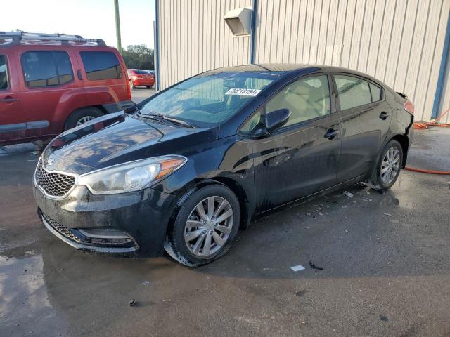 Zdjęcie 1 z aukcji – 2014 KIA FORTE LX z VIN KNAFX4A60E5222965