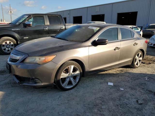 ACURA ILX 20 TEC 2013 with VIN 19VDE1F76DE004685 - Photo from auction