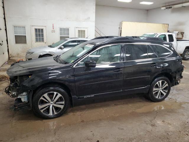 SUBARU OUTBACK 3. 2018 with VIN 4S4BSENC1J3324654 - Photo from auction