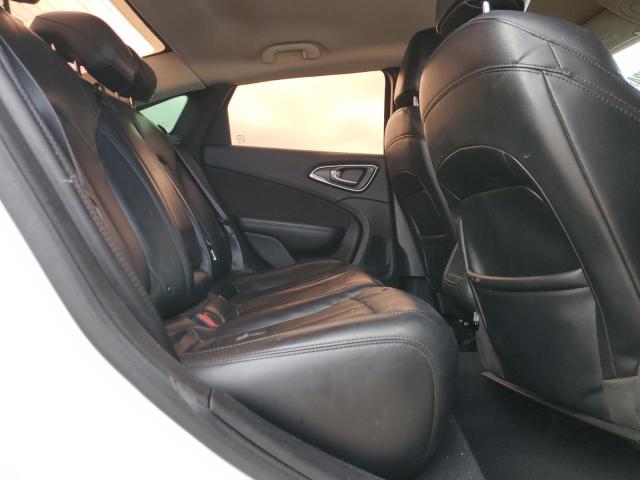 Photo 10 from auction – 2015 CHRYSLER 200 LIMITE with VIN 1C3CCCAB9FN659474